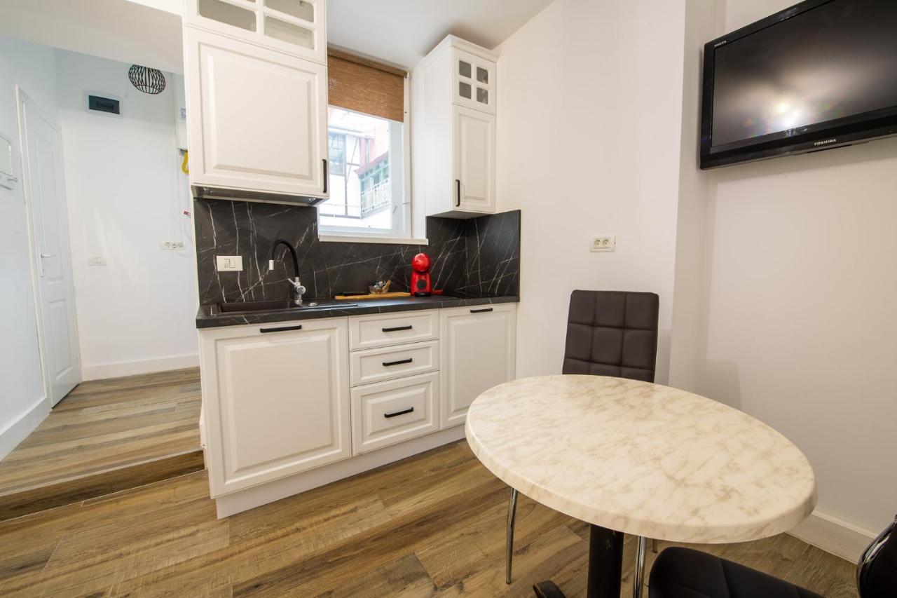 Old Town Apartment