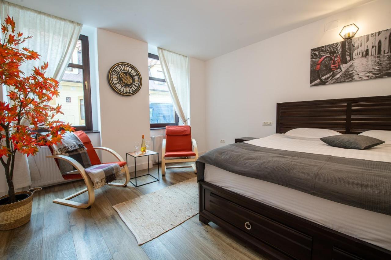 Old Town Apartment